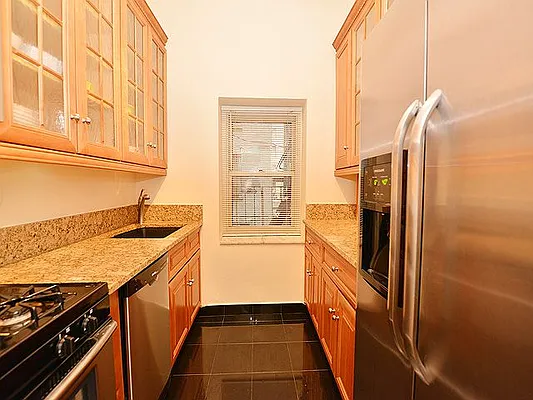 Rented by Cooper & Cooper Real Estate | media 17