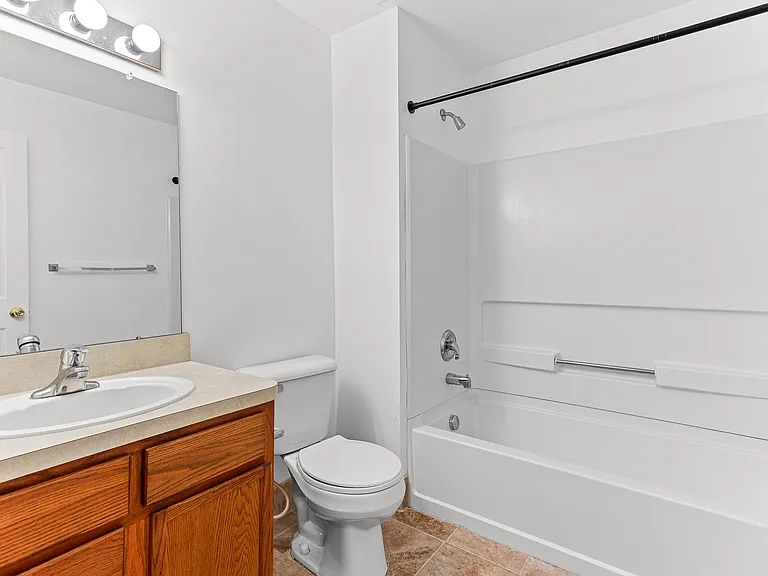 47975 Cardiff Ave — Photo 10