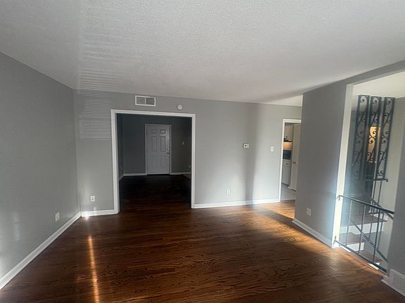 2nd image of 3420 Adrick Rd