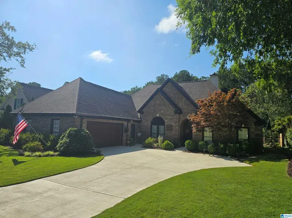 953 Lake Cir, Birmingham, AL 35244