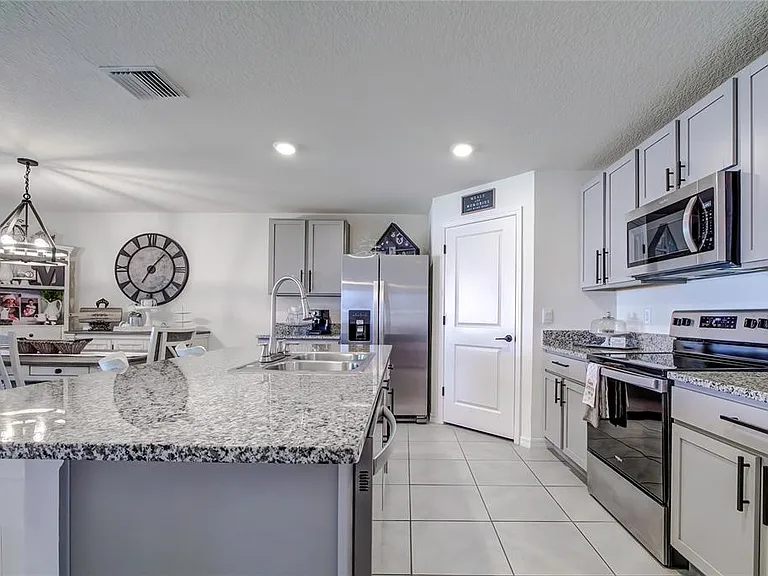4111 Autumn Amber Dr — Photo 19