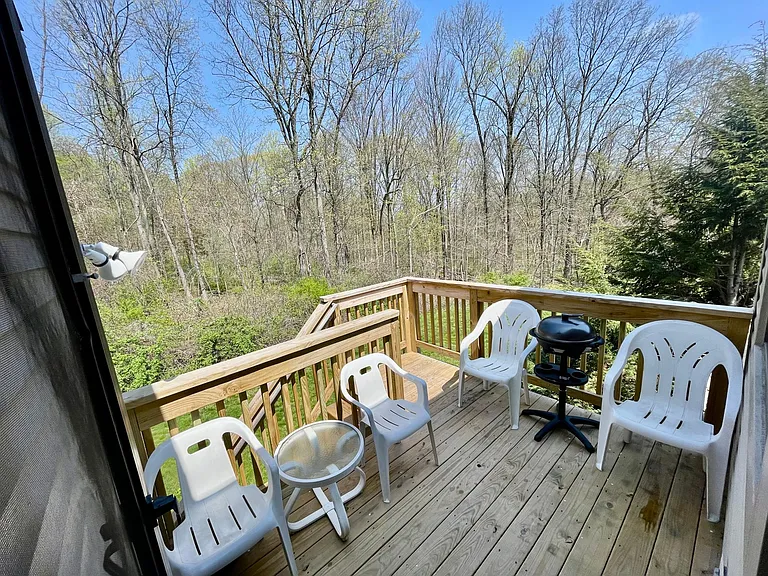 300 Brittany Farms Rd #C — Photo 4