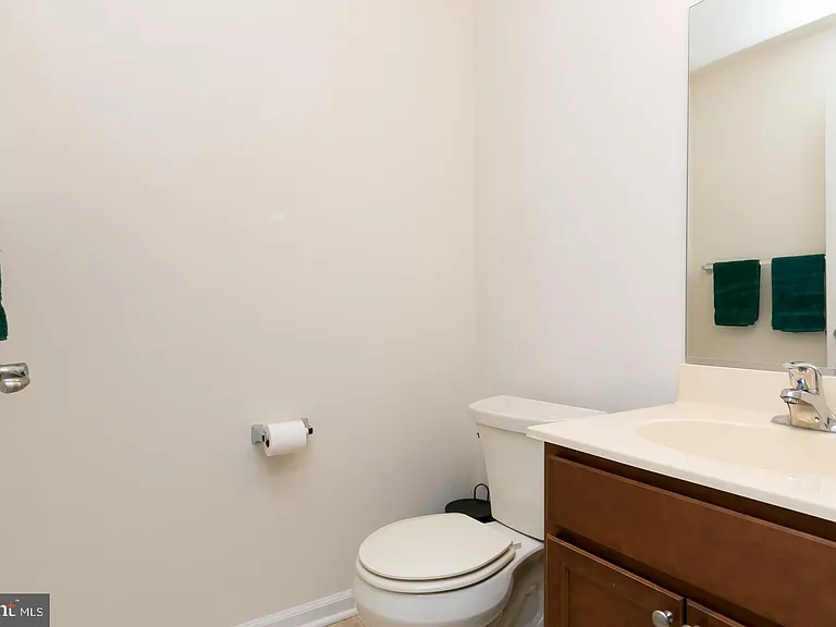15 Overlook Dr — Photo 28