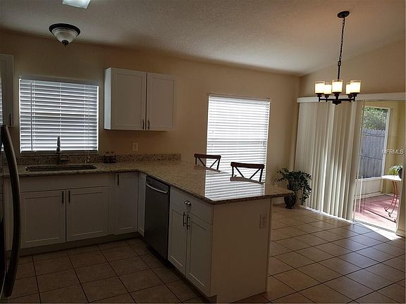 5th image of 8315 Glover Ave