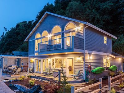 3185 Shoreline Dr, Camano Island, WA, 98282