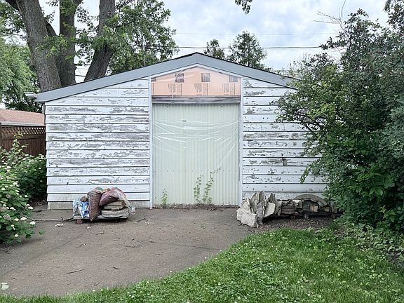 5th image of 7607 W Hortense Ave