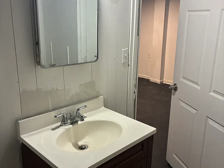 2609 Narragansett Dr — Photo 34