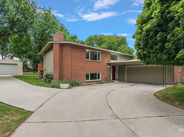 10305 W Country Squire Ln, Boise, ID 83704