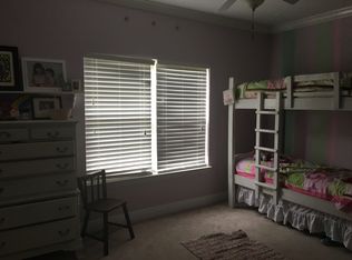 122 Sycamore Dr, Pass Christian, MS 39571