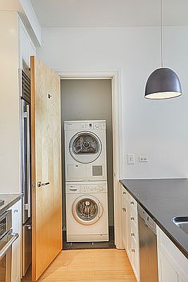 5th image of 110 Livingston St APT 5J