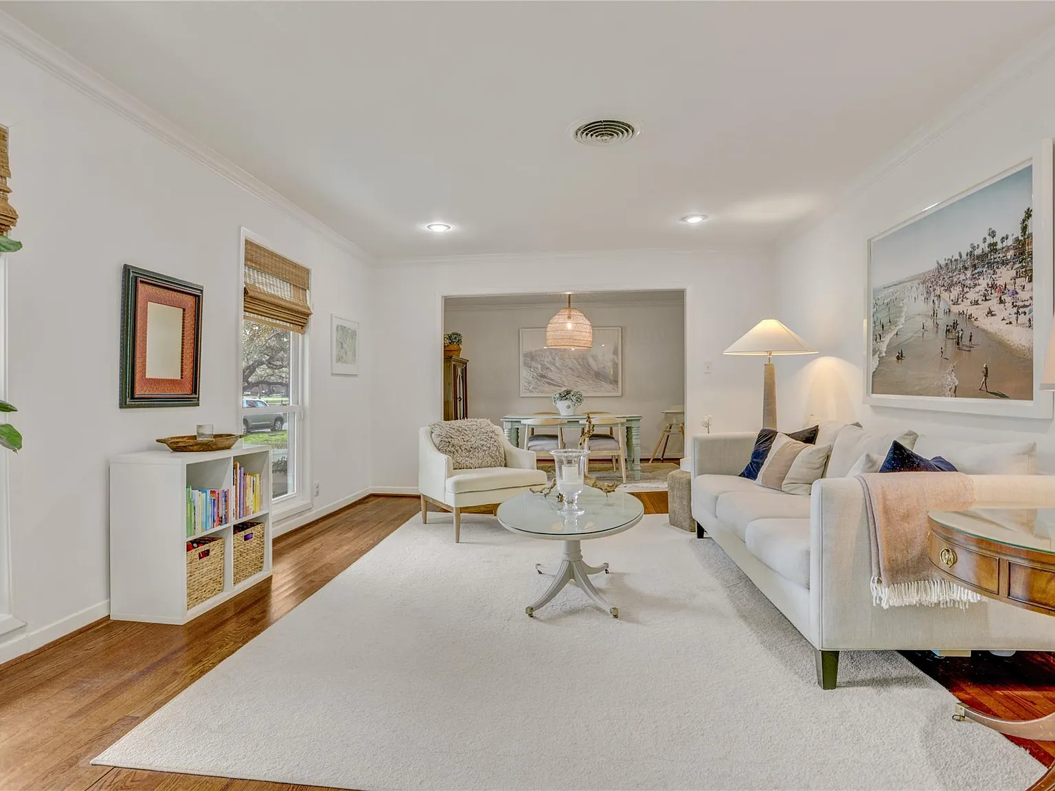 3 bed, 2.5 bath, 2290 sqft, $3,850 — Photo 2