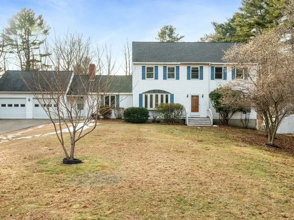 32 Bluestone Lane, York, ME 03909