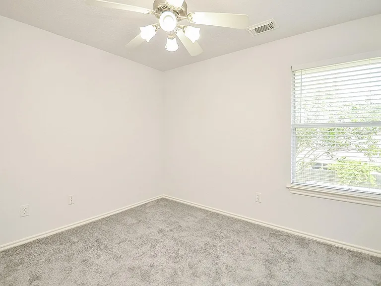 8821 Elm Drake Ln — Photo 17