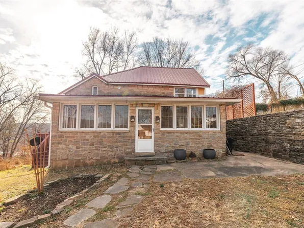 130 W 3rd St, Newburg, MO 65550