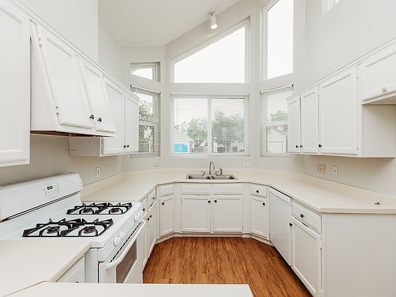 2122Cervindrive-5_04142023