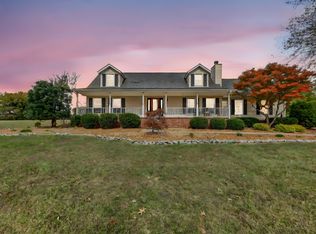 3384 Kinneys Rd, Cedar Hill, TN 37032