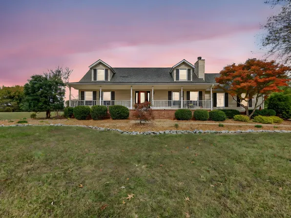 3384 Kinneys Rd, Cedar Hill, TN 37032