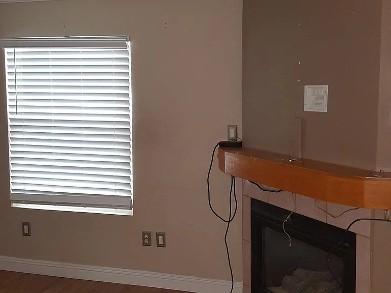 8616 Simi Ln NE — Photo 17