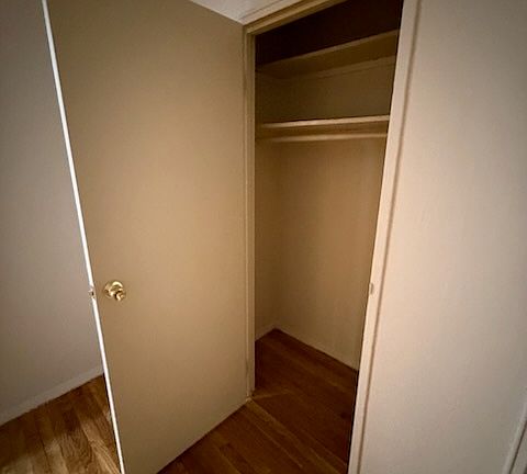 3rd image of 55 Overlook Ter APT 5A