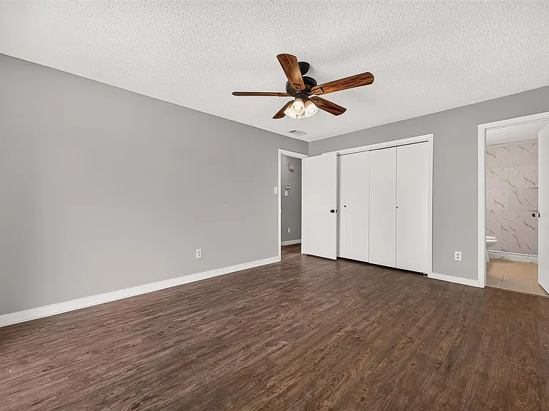 10814 Parkland Woods Dr — Photo 19