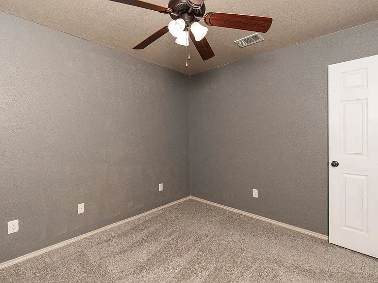3200 Alamocitos Creek Dr — Photo 23