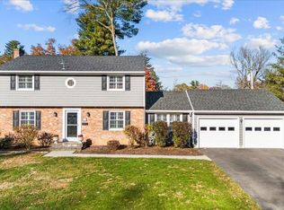 113 Westchester Dr N, Delmar, NY 12054