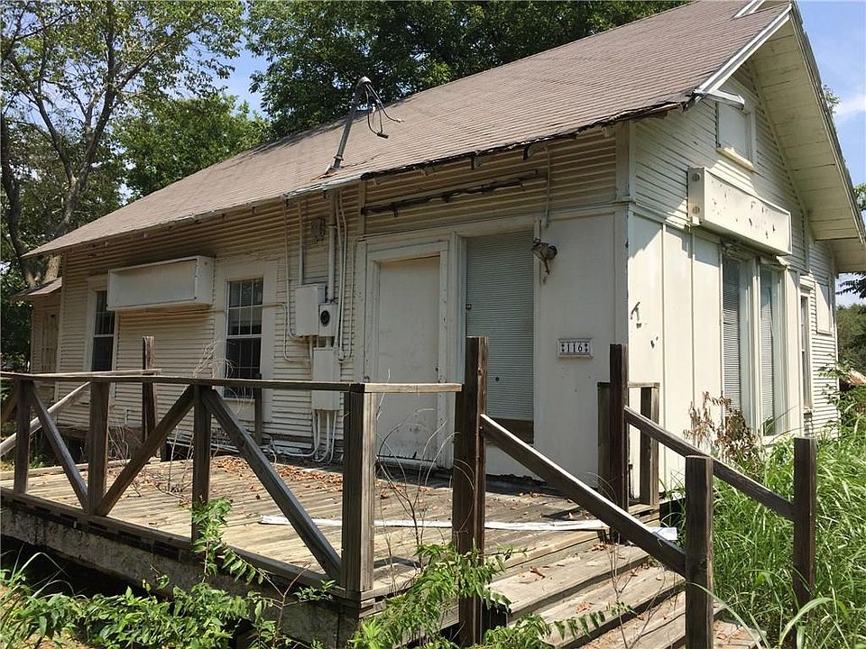 1st image of 6209 Wild Briar St