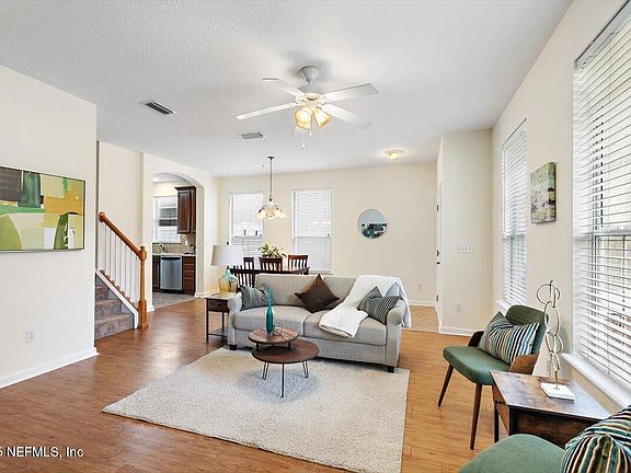 4th image of 5848 PARKSTONE CROSSING Drive