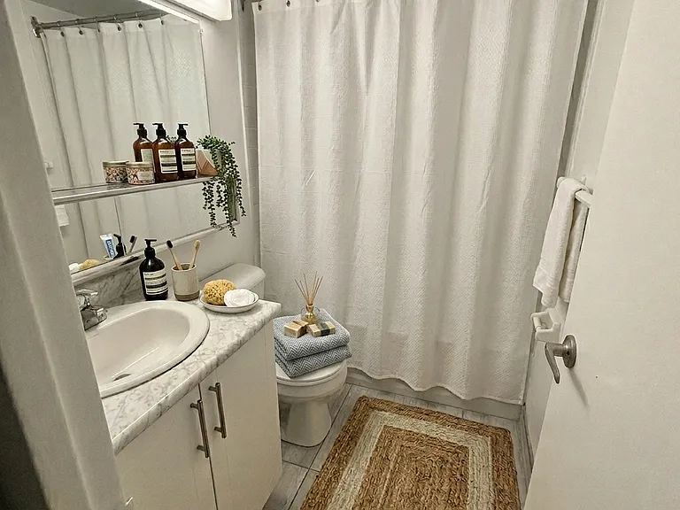 10 Ruddington Dr — Photo 13