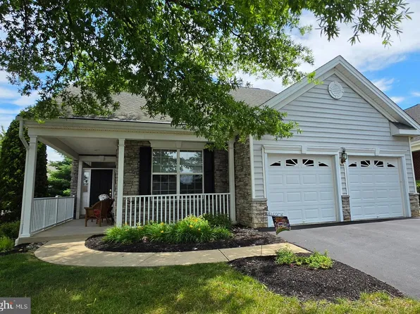 1546 Emerson Dr, Mount Joy, PA 17552