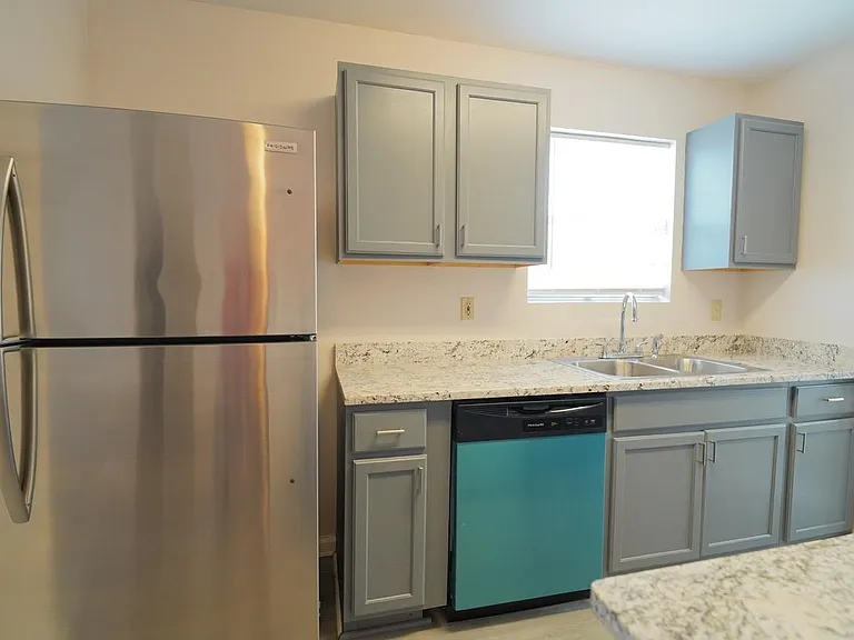 3178 N Ridge Rd #1 — Photo 11