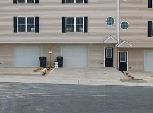 39 Kimberley St, Staunton, VA 24401