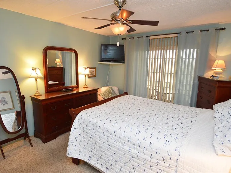 12760 Indian Rocks Rd #1110 — Photo 34