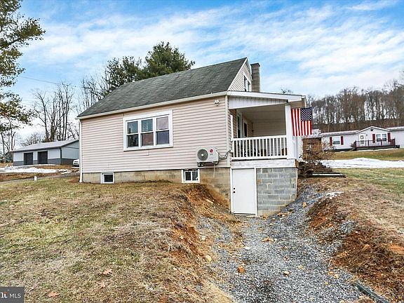 3rd image of 20 Goodman Ave