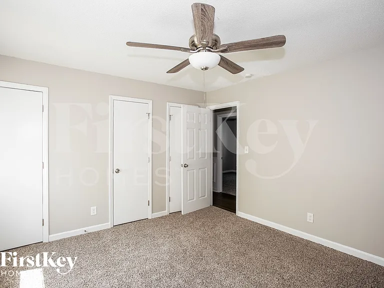 940 Ridgeway Dr — Photo 16