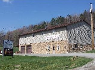 953 E Pike Rd, Indiana, PA 15701