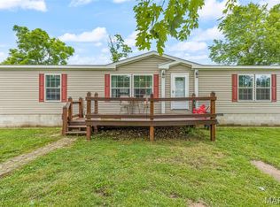 4957 Madison Rd, Farmington, MO 63640