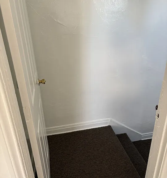 1052 W 60th Pl — Photo 9