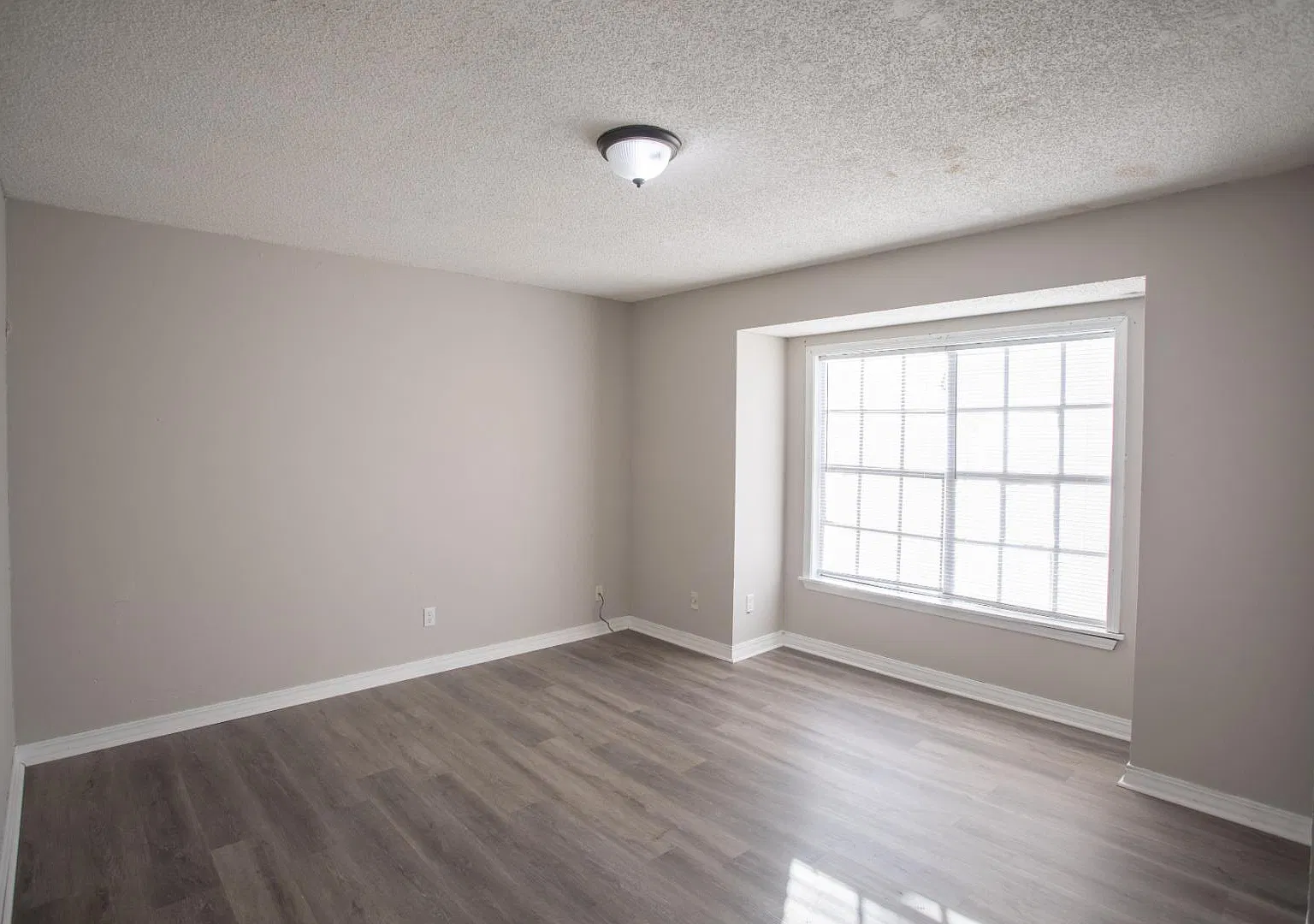 309 Marigny Cir - Unit D — Photo 1