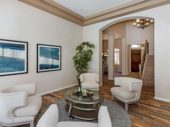 3rd image of 705 W Azure Ln