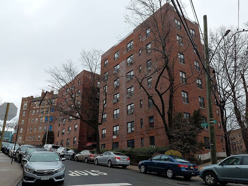 Building Photo 4