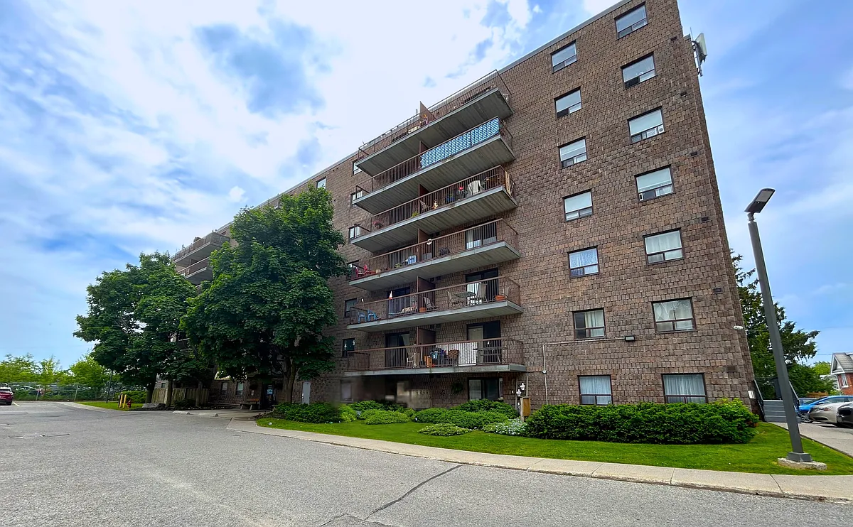 Building Photo - 17 Coldwater Rd W