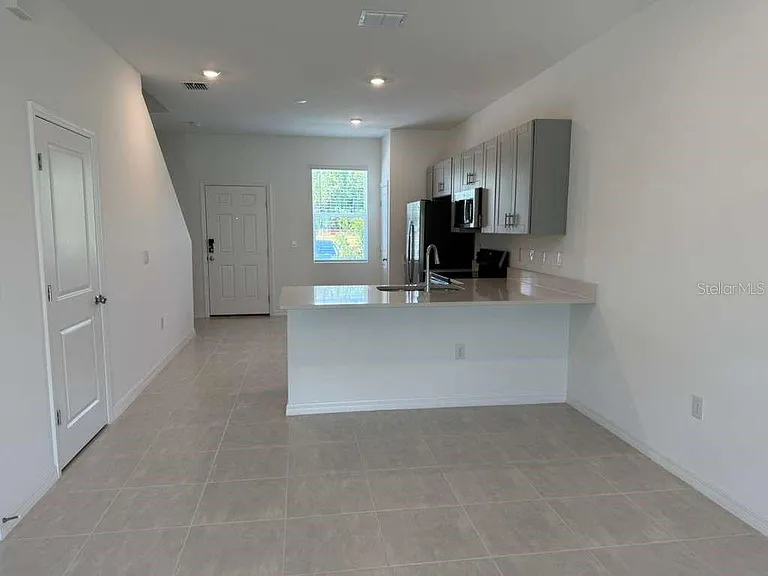 2848 Skyline Loop — Photo 5