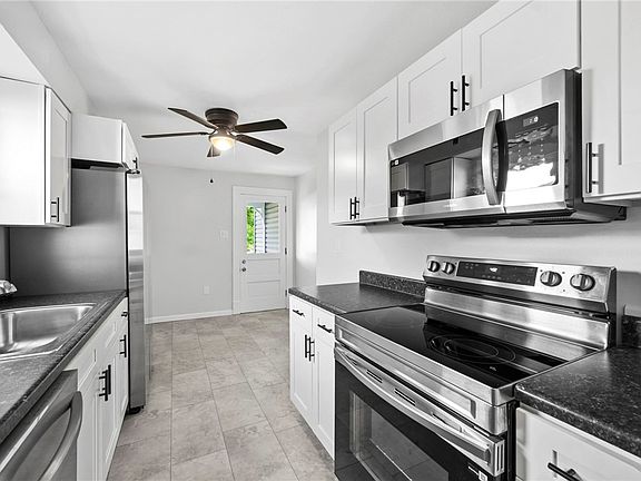 3rd image of 10 McNary St