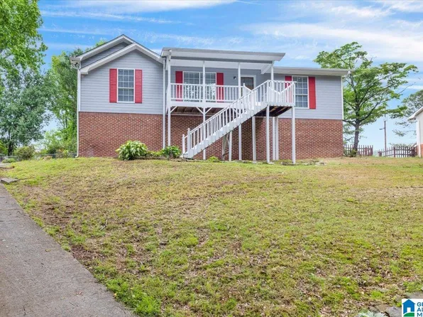 6602 Memory Ln, Trussville, AL 35173