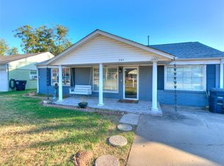 705 W Dewey St, Shawnee, OK 74801
