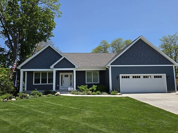 3rd image of 3754 Conklin St