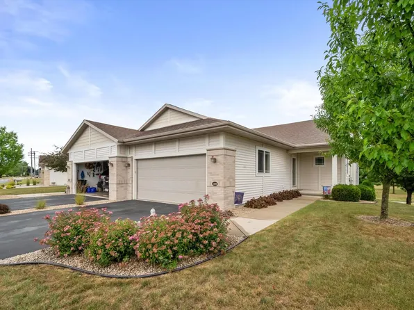 1500 Parkview LANE, Two Rivers, WI 54241