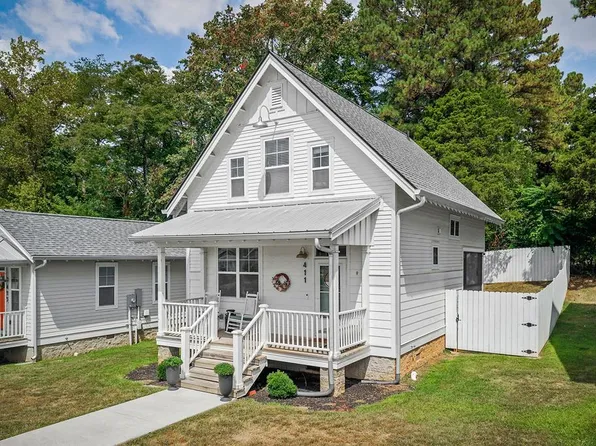411 Juniper Dr, Cookeville, TN 38501