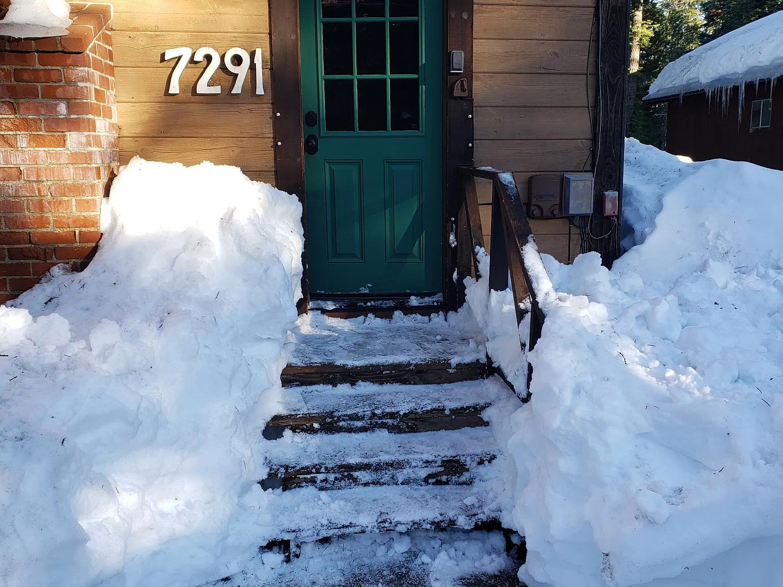7th Ave, Tahoma — Photo 4